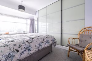 Bedroom- click for photo gallery